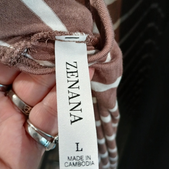 Zenana tunic length cami tanks Size Large - Picture 3 of 6